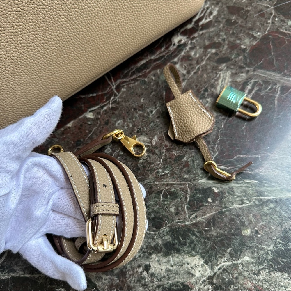 Leather handbags crossbody bag - Picture 7 of 14